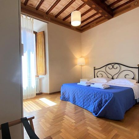 La Fonte-With Balcony Close By Piazza Del Campo Siena Exterior photo