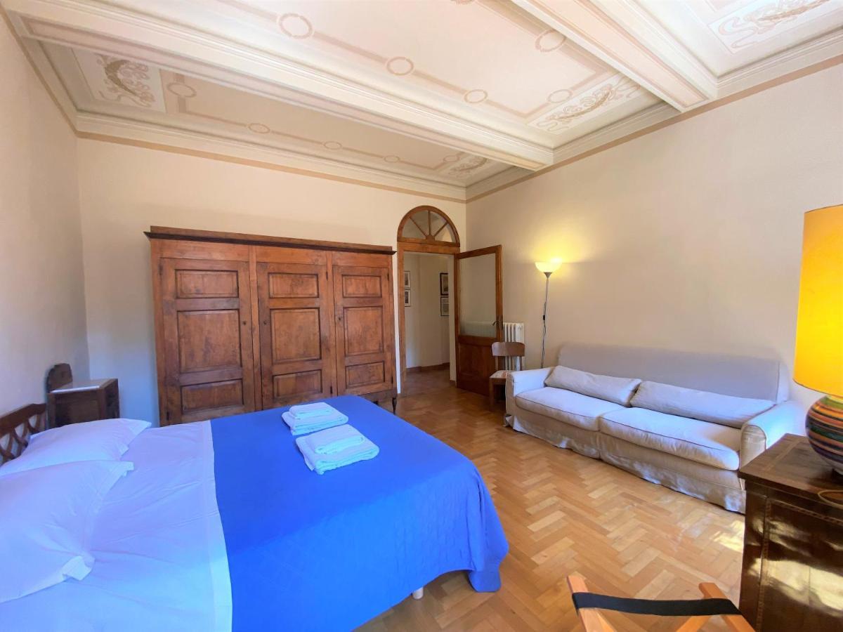 La Fonte-With Balcony Close By Piazza Del Campo Siena Exterior photo