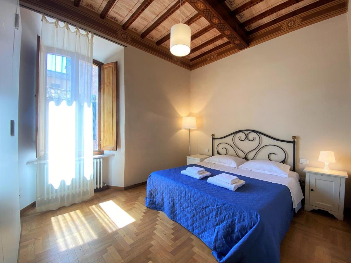 La Fonte-With Balcony Close By Piazza Del Campo Siena Exterior photo