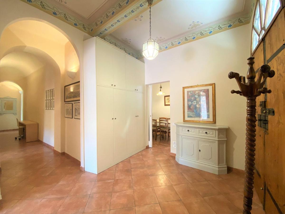 La Fonte-With Balcony Close By Piazza Del Campo Siena Exterior photo