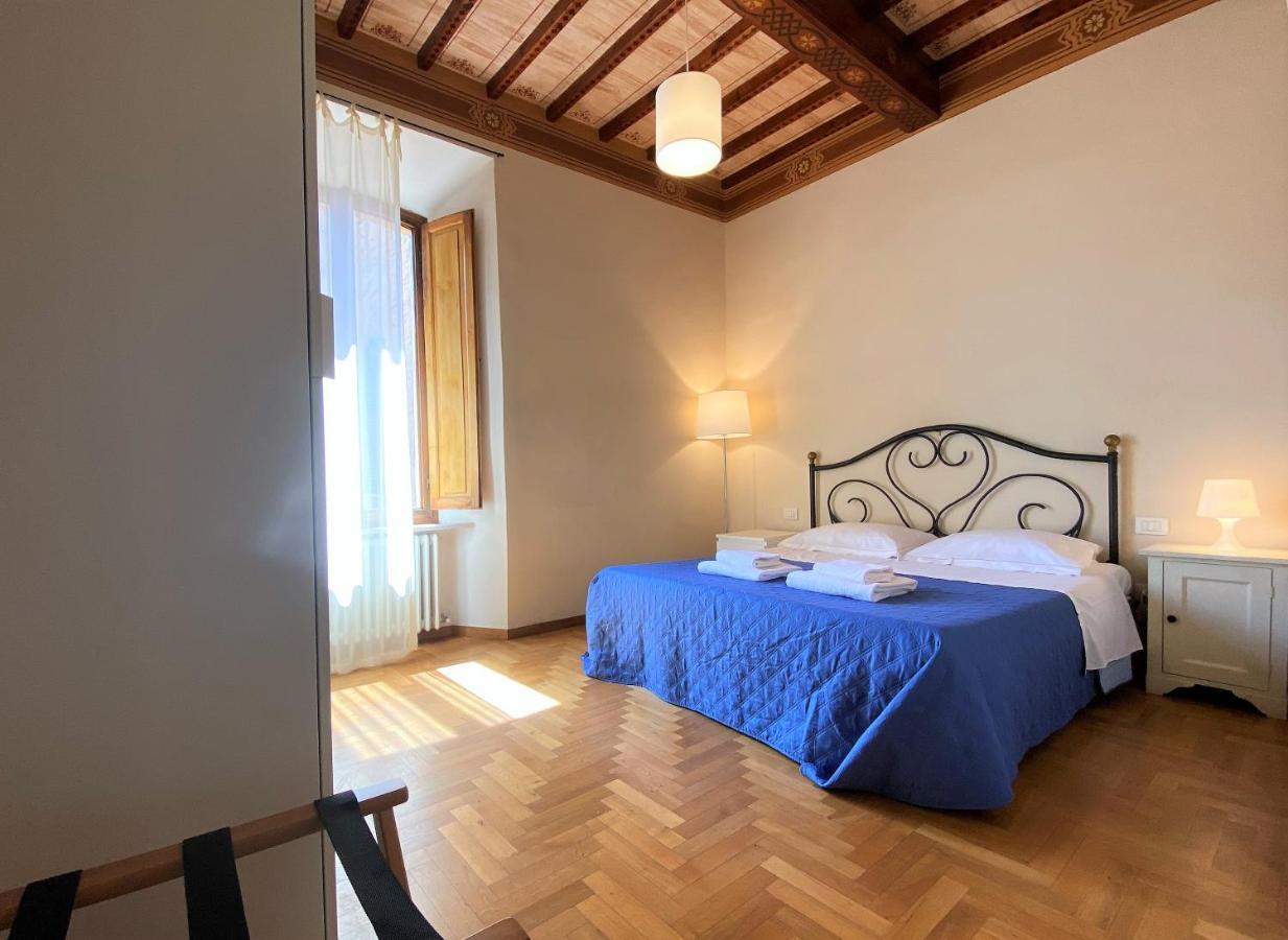 La Fonte-With Balcony Close By Piazza Del Campo Siena Exterior photo